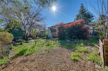 Detail Gallery Image 30 of 38 For 9290 Pawnee Trl, Kelseyville,  CA 95451 - 2 Beds | 2 Baths