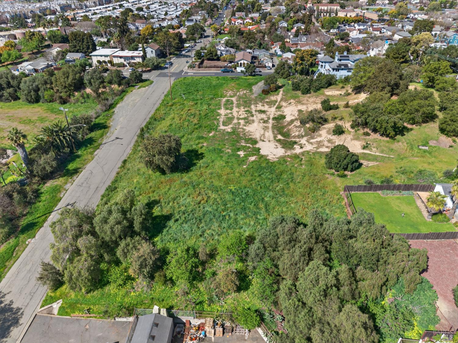 Detail Gallery Image 18 of 21 For 625 E H St, Benicia,  CA 94510 - – Beds | – Baths