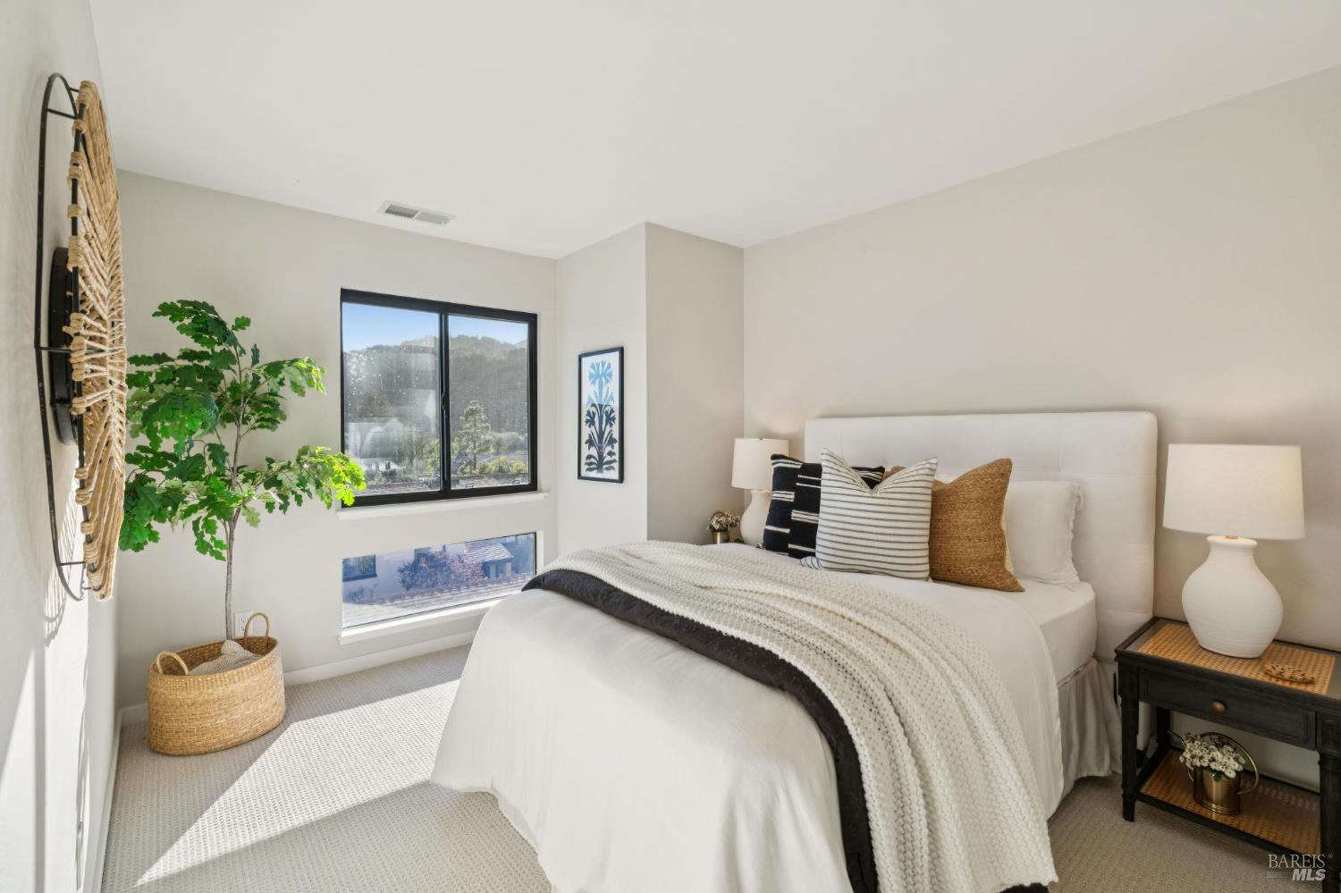 Detail Gallery Image 32 of 39 For 55 Corte Real Unkn #22,  Greenbrae,  CA 94904 - 3 Beds | 2/1 Baths