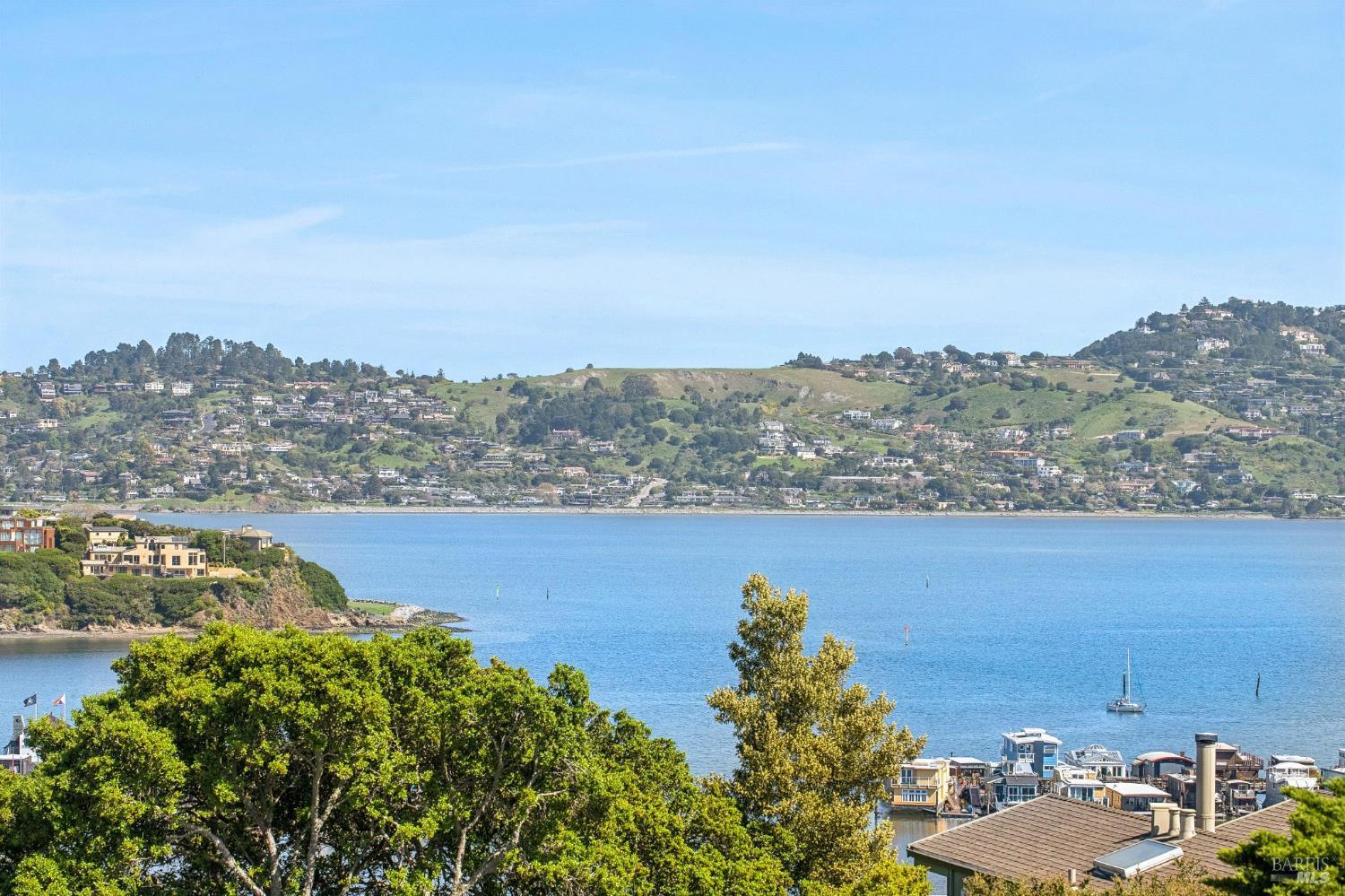 Detail Gallery Image 39 of 49 For 100 Eden Roc Dr, Sausalito,  CA 94965 - 4 Beds | 2 Baths
