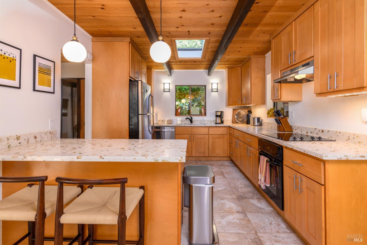 Detail Gallery Image 20 of 36 For 38320 Ocean Ridge Dr, Gualala,  CA 95445 - 2 Beds | 2 Baths