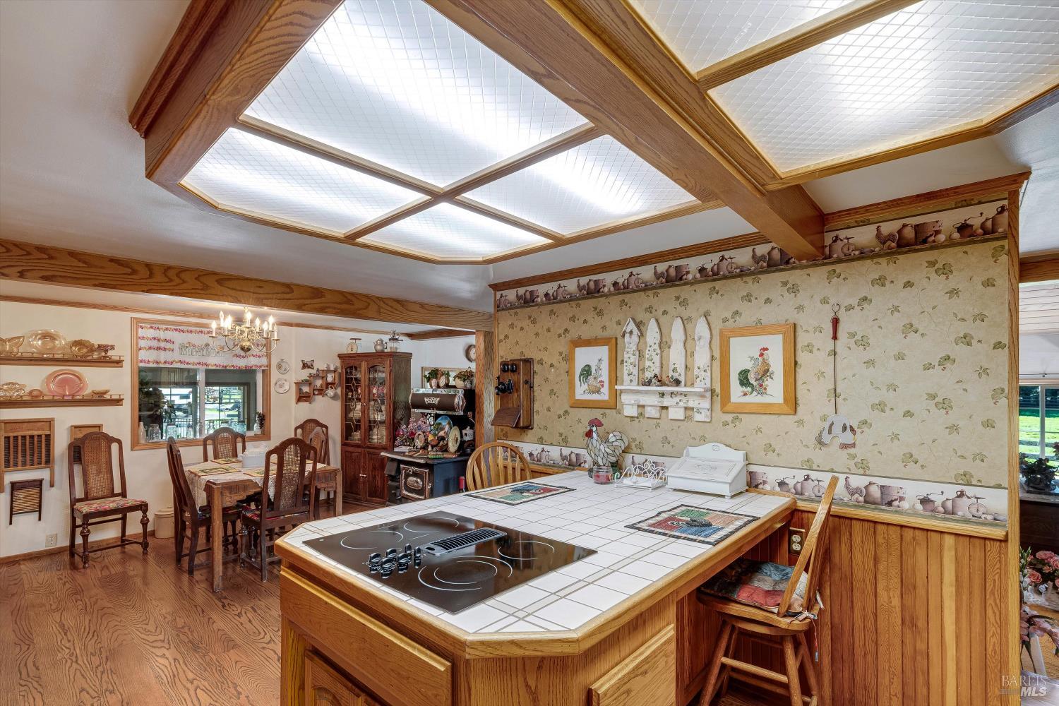 Detail Gallery Image 10 of 70 For 3061 North Ave, Napa,  CA 94558 - 3 Beds | 2 Baths