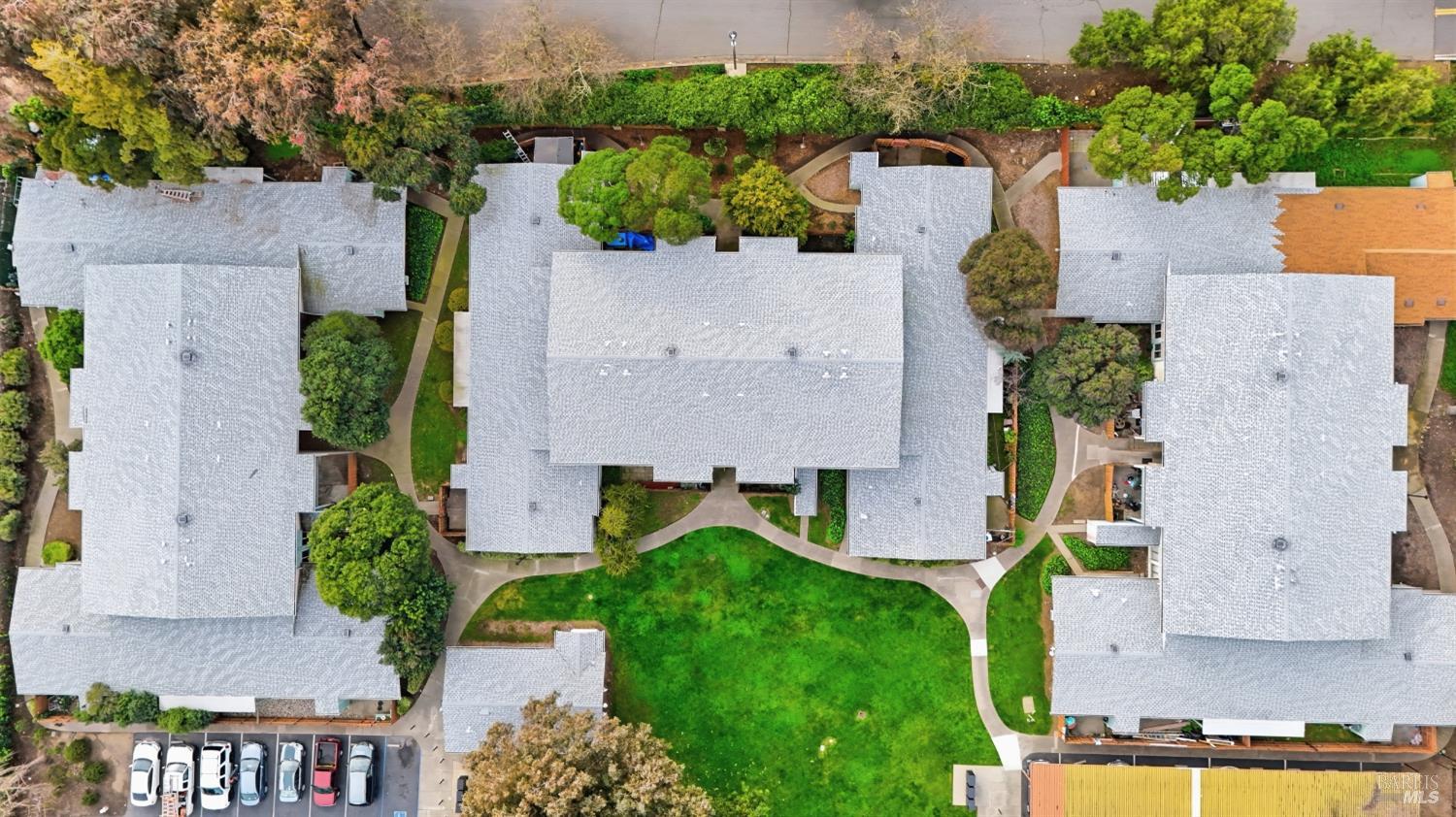 Detail Gallery Image 30 of 37 For 423 Gregory Ln #28,  Fairfield,  CA 94533 - 2 Beds | 1 Baths