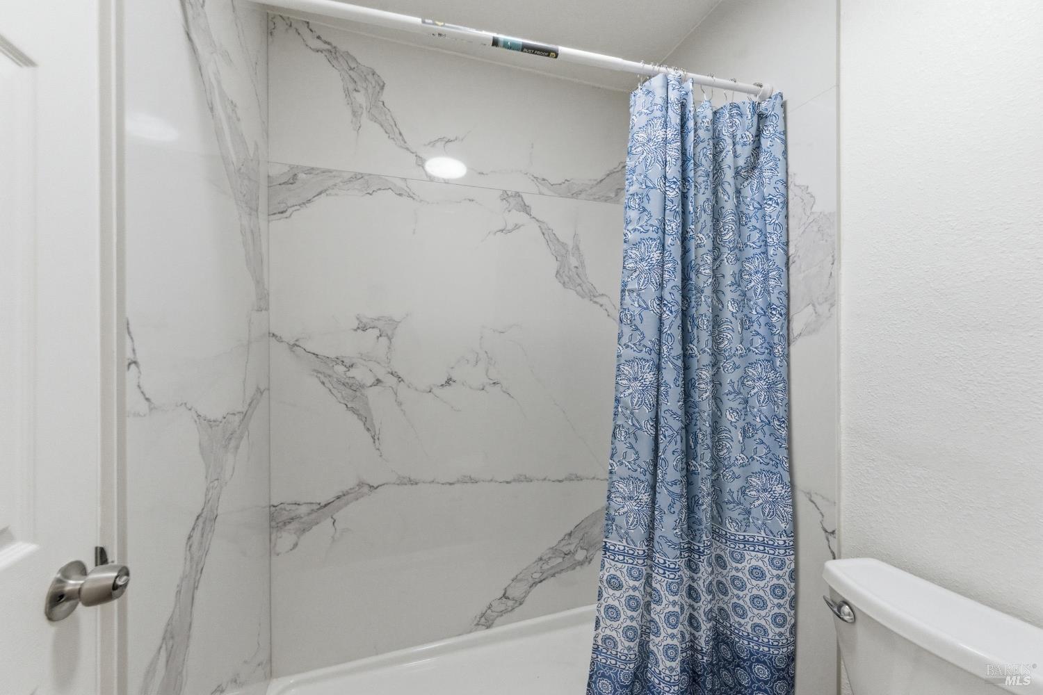 Detail Gallery Image 20 of 37 For 423 Gregory Ln #28,  Fairfield,  CA 94533 - 2 Beds | 1 Baths