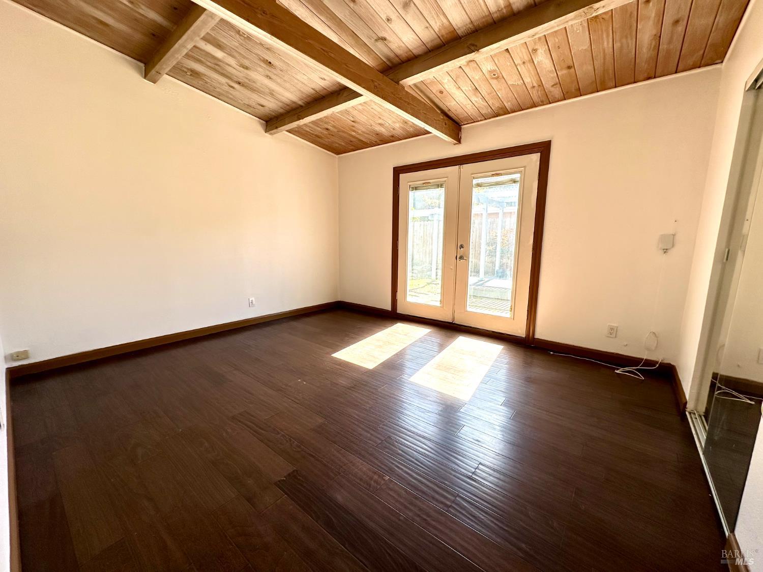 Detail Gallery Image 28 of 54 For 1111 Marionola Way, Pinole,  CA 94564 - 3 Beds | 1/1 Baths