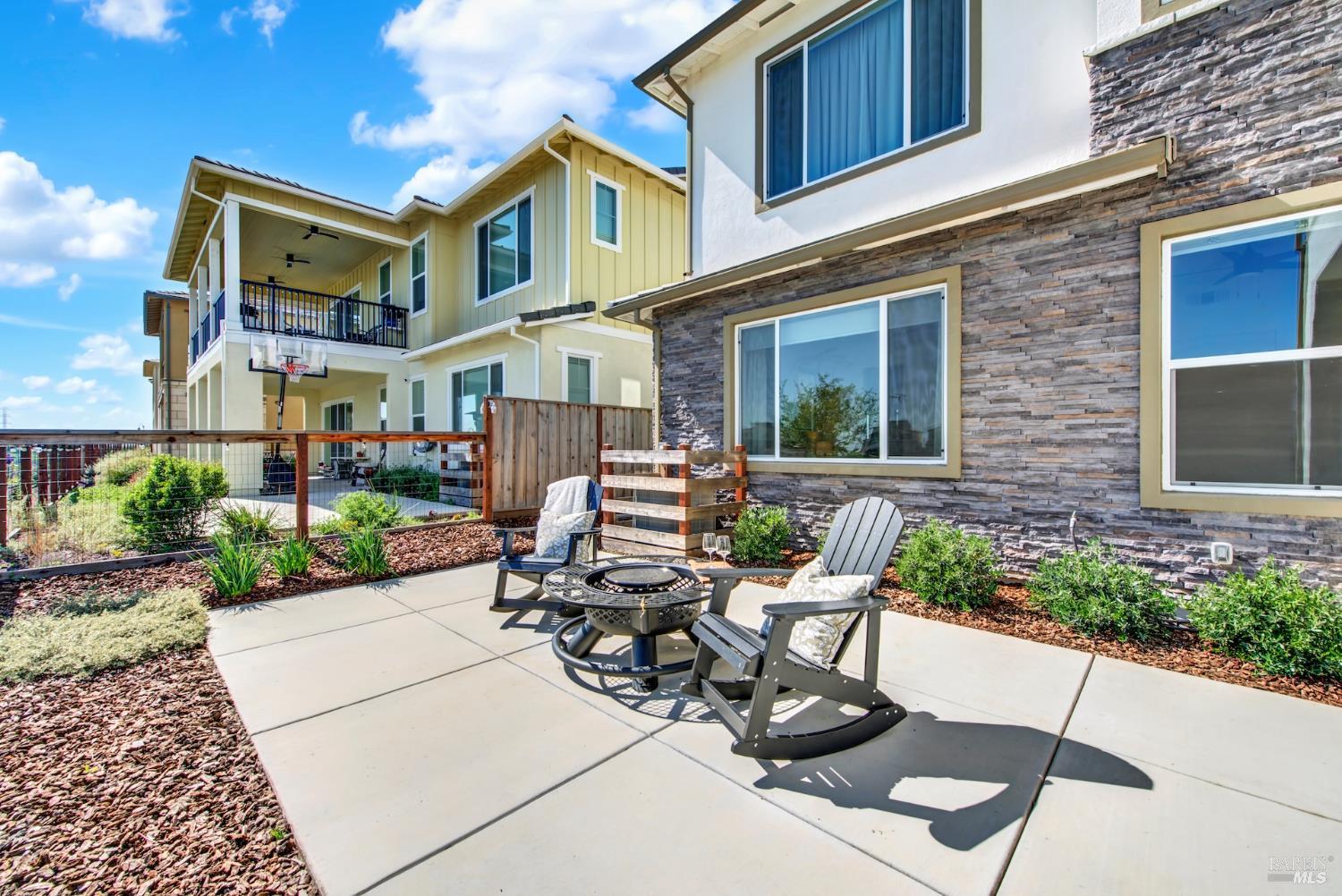 Detail Gallery Image 35 of 52 For 2456 Shore Vista Unkn, Fairfield,  CA 94533 - 3 Beds | 2 Baths