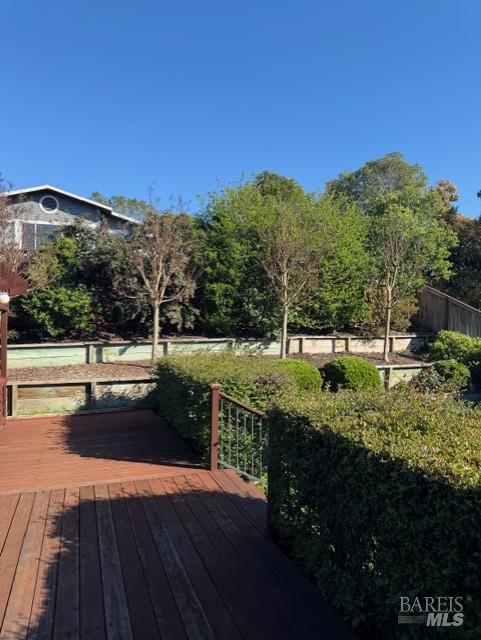 Detail Gallery Image 4 of 15 For 48 Clemente Ct, Novato,  CA 94945 - 4 Beds | 2 Baths