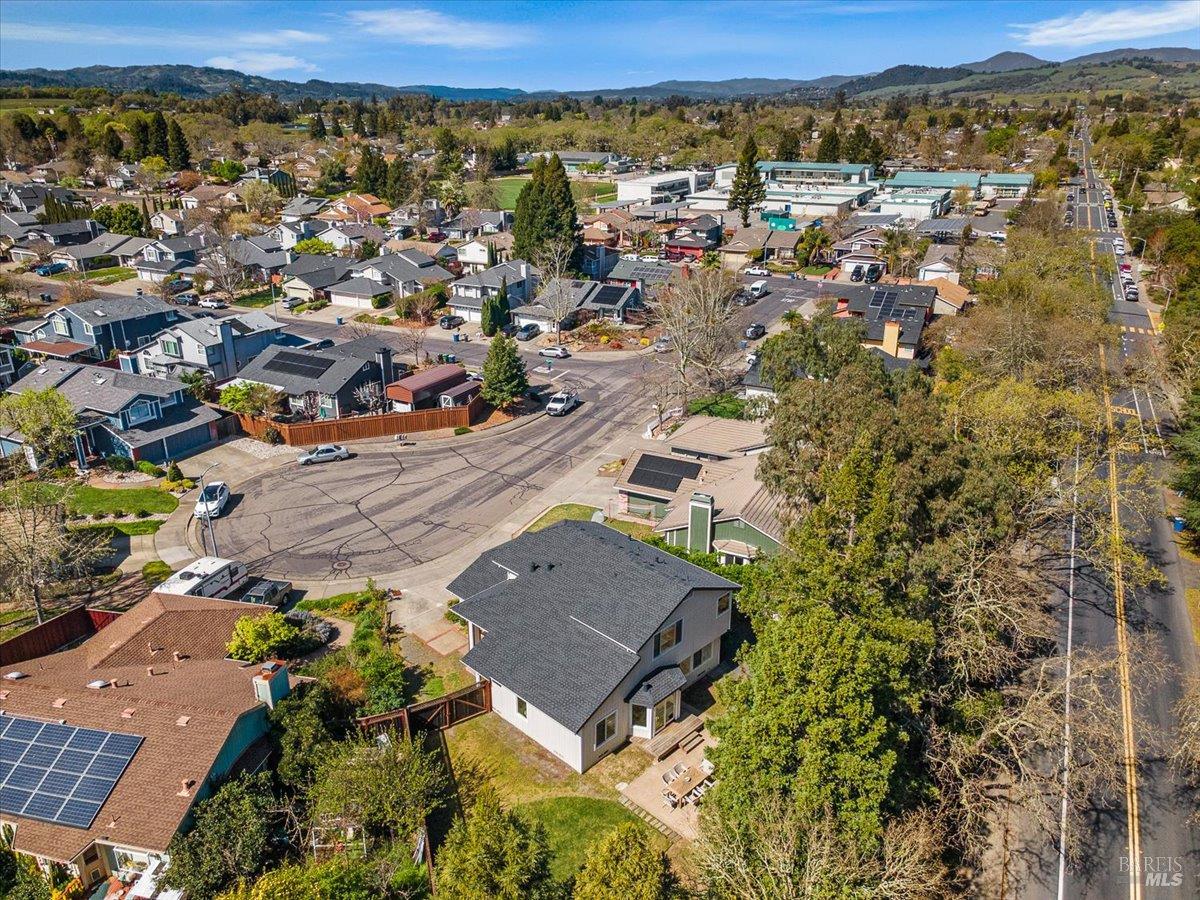 Detail Gallery Image 57 of 60 For 9524 Sheffield St, Windsor,  CA 95492 - 4 Beds | 3 Baths