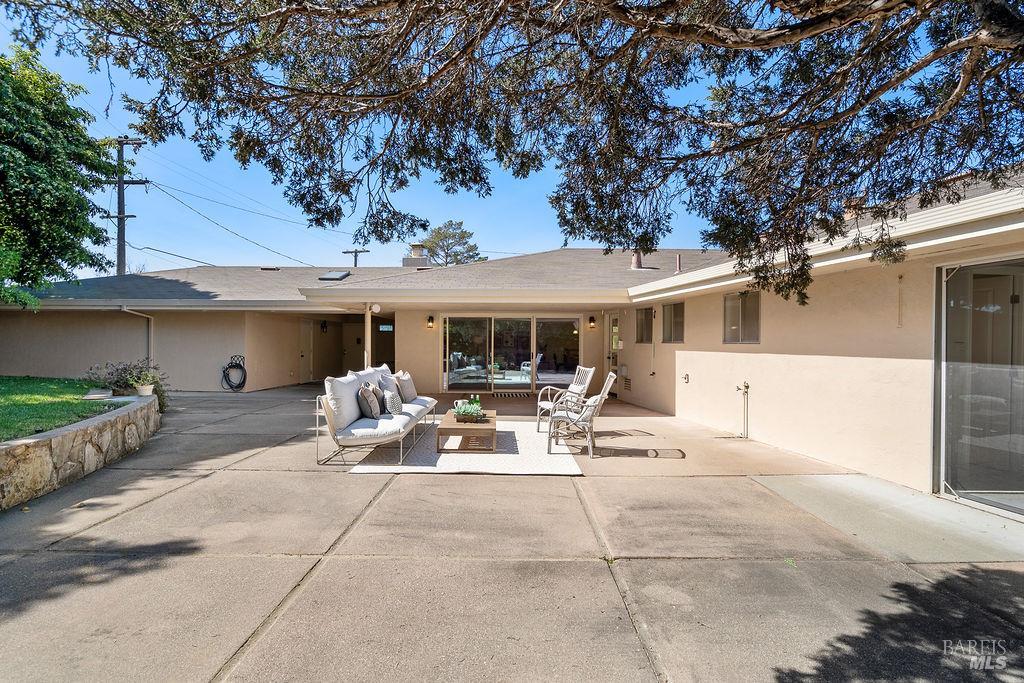 Detail Gallery Image 54 of 62 For 401 Valle Vista Ave, Vallejo,  CA 94590 - 4 Beds | 3 Baths