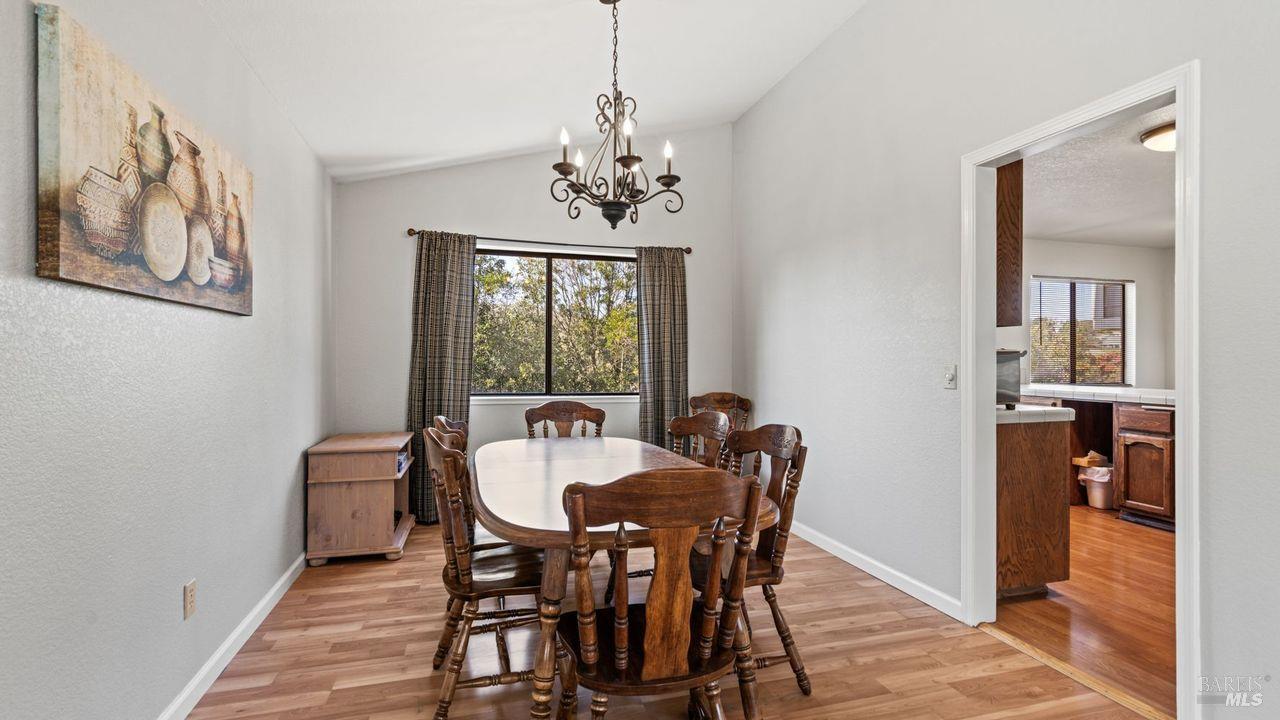 Detail Gallery Image 8 of 45 For 171 Ancheta Pl, Vallejo,  CA 94591 - 4 Beds | 2/1 Baths