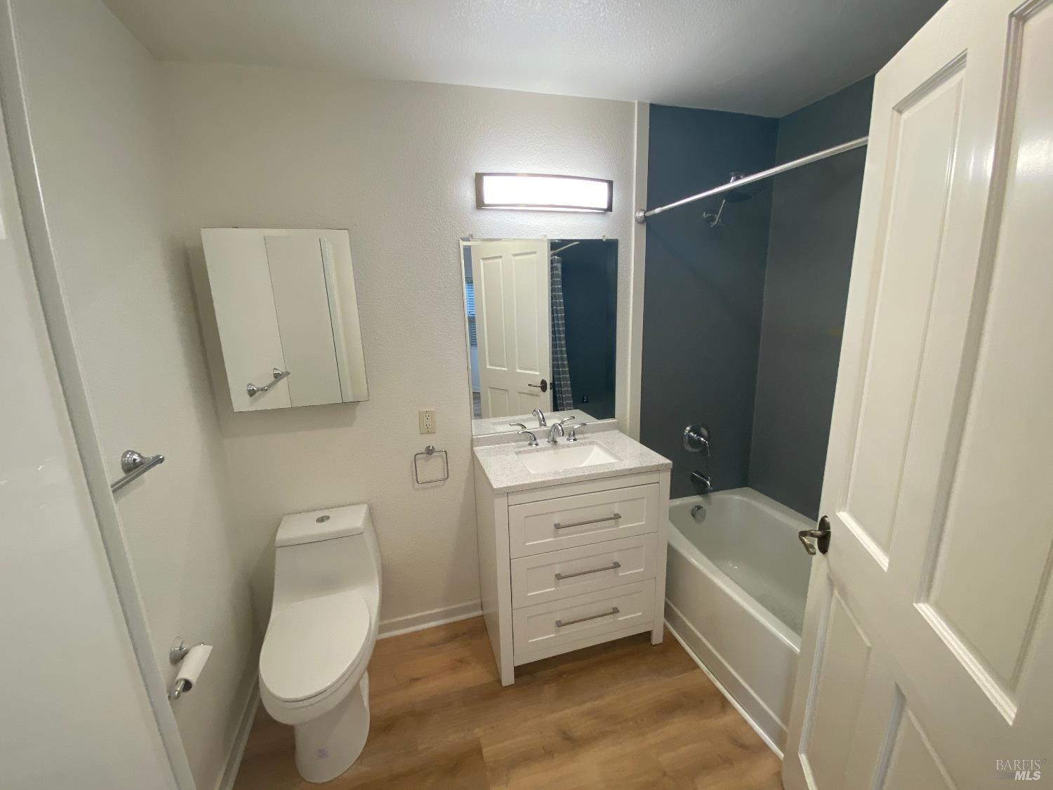 Detail Gallery Image 30 of 38 For 156 Valley Oak Dr, Napa,  CA 94558 - – Beds | – Baths