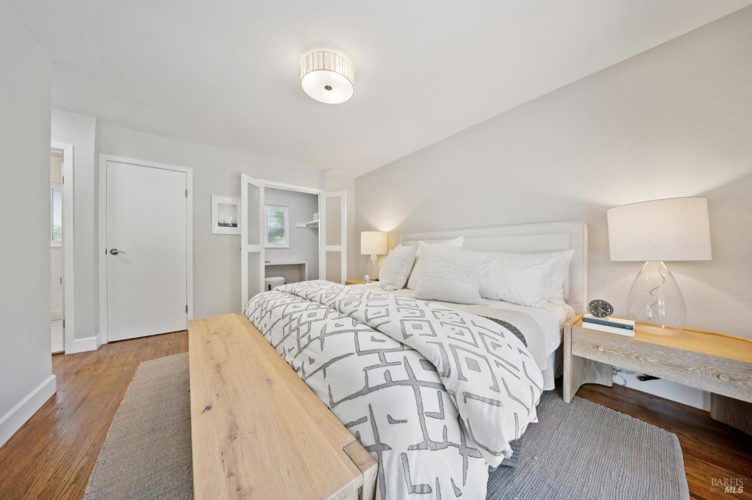 Detail Gallery Image 31 of 81 For 212 Blackstone Dr, San Rafael,  CA 94903 - 3 Beds | 2 Baths