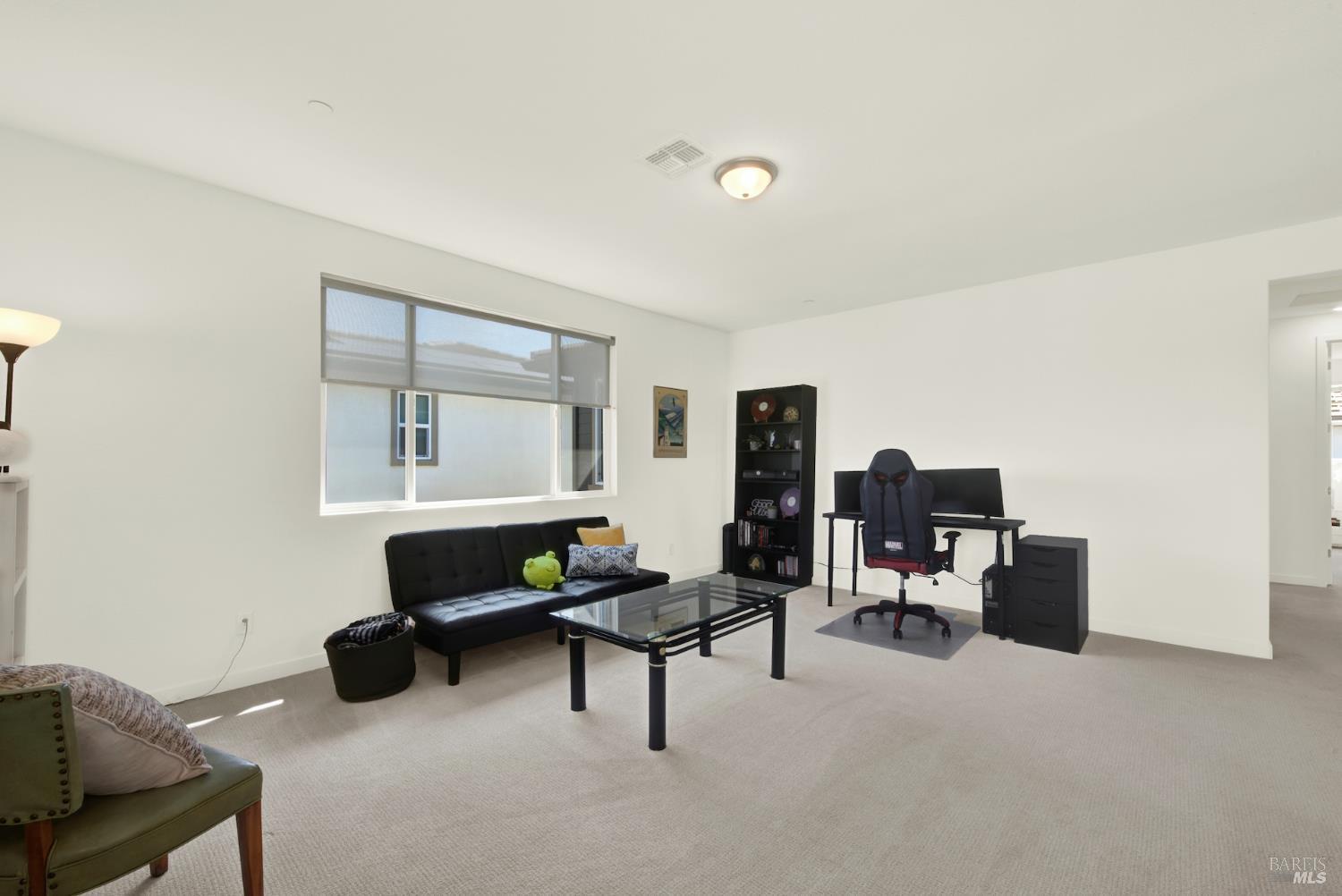 Detail Gallery Image 32 of 61 For 2432 Artisan Way, Fairfield,  CA 94533 - 4 Beds | 2/1 Baths