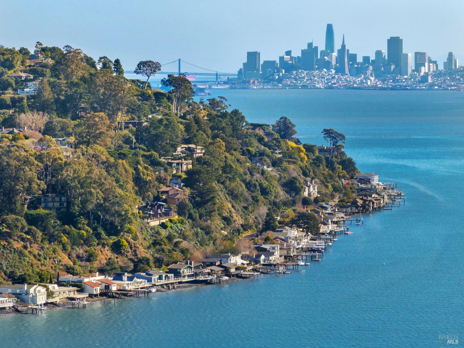 Detail Gallery Image 49 of 66 For 27 West Shore Rd, Belvedere,  CA 94920 - 4 Beds | 2/1 Baths