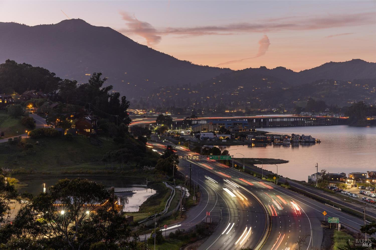 Detail Gallery Image 46 of 49 For 100 Eden Roc Dr, Sausalito,  CA 94965 - 4 Beds | 2 Baths