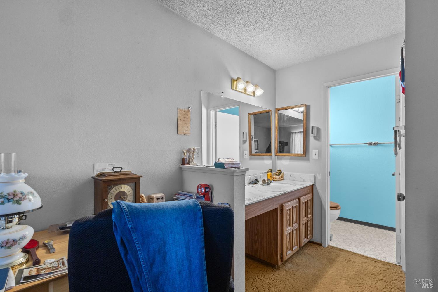 Detail Gallery Image 17 of 28 For 206 Millbrook Way, Vacaville,  CA 95687 - 5 Beds | 2/1 Baths