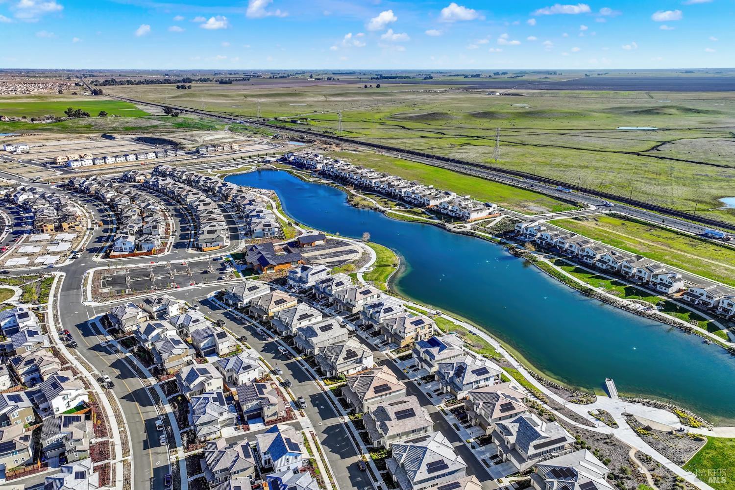 Detail Gallery Image 38 of 52 For 2456 Shore Vista Unkn, Fairfield,  CA 94533 - 3 Beds | 2 Baths