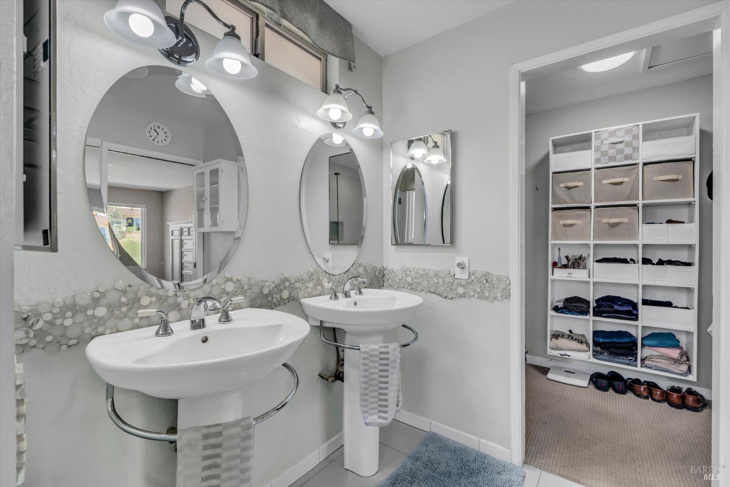 Detail Gallery Image 26 of 52 For 507 Union Ct, Benicia,  CA 94510 - 5 Beds | 3 Baths