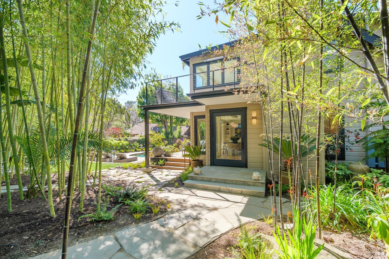 Detail Gallery Image 2 of 41 For 37 Rosebank Ave, Kentfield,  CA 94904 - 4 Beds | 4 Baths
