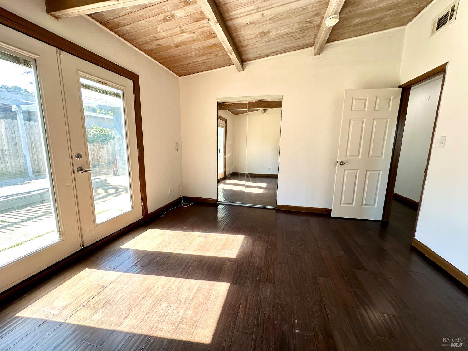 Detail Gallery Image 25 of 54 For 1111 Marionola Way, Pinole,  CA 94564 - 3 Beds | 1/1 Baths