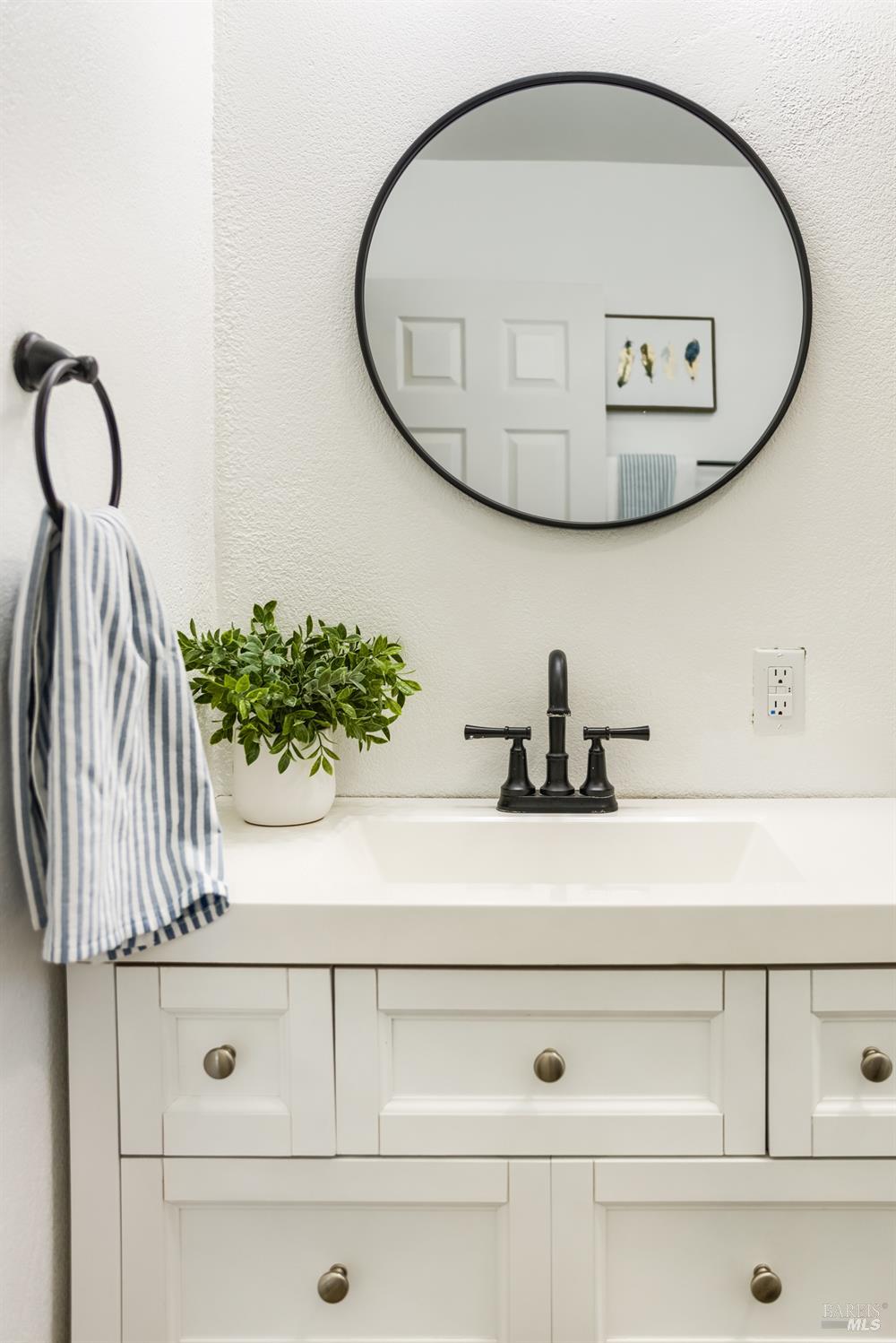 Detail Gallery Image 18 of 50 For 1105 Kellogg St, Suisun City,  CA 94585 - 3 Beds | 2 Baths