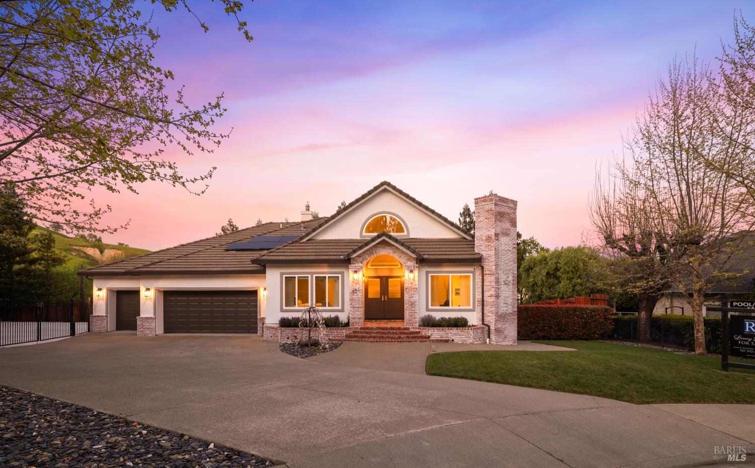 Detail Gallery Image 8 of 97 For 267 Alta Mira Dr, Vacaville,  CA 95688 - 4 Beds | 3 Baths