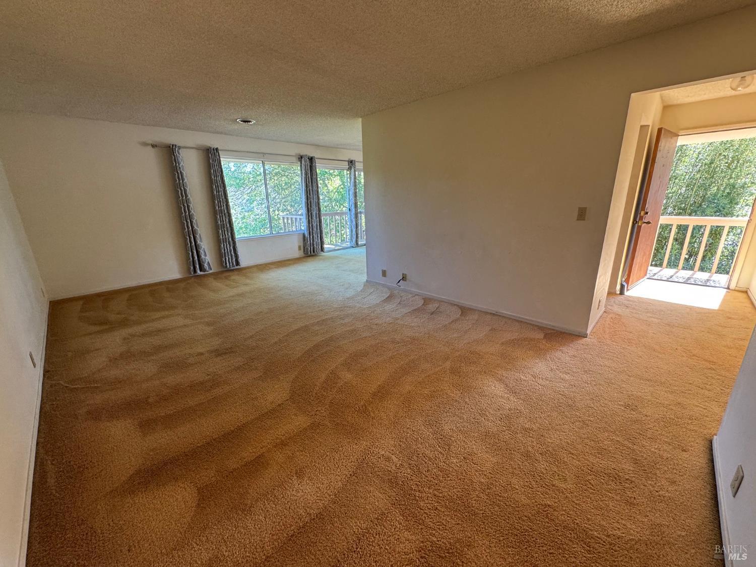 Detail Gallery Image 10 of 26 For 1328 Monte Vista Ave, Saint Helena,  CA 94574 - – Beds | – Baths