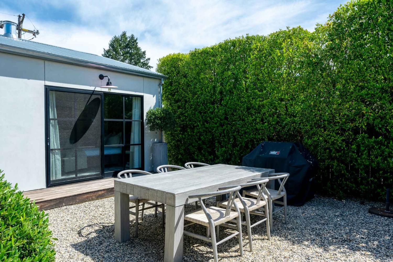 Detail Gallery Image 30 of 32 For 1005 Valley View St, Saint Helena,  CA 94574 - 2 Beds | 2/1 Baths