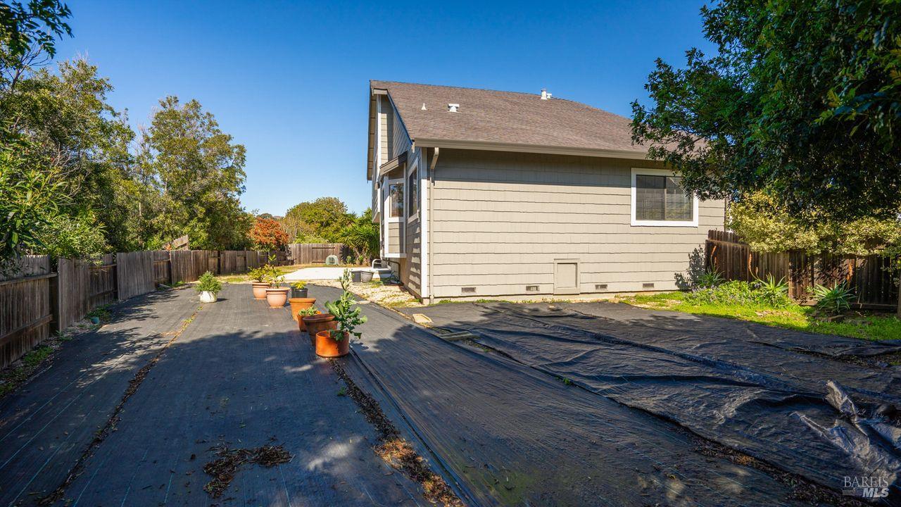 Detail Gallery Image 32 of 45 For 171 Ancheta Pl, Vallejo,  CA 94591 - 4 Beds | 2/1 Baths