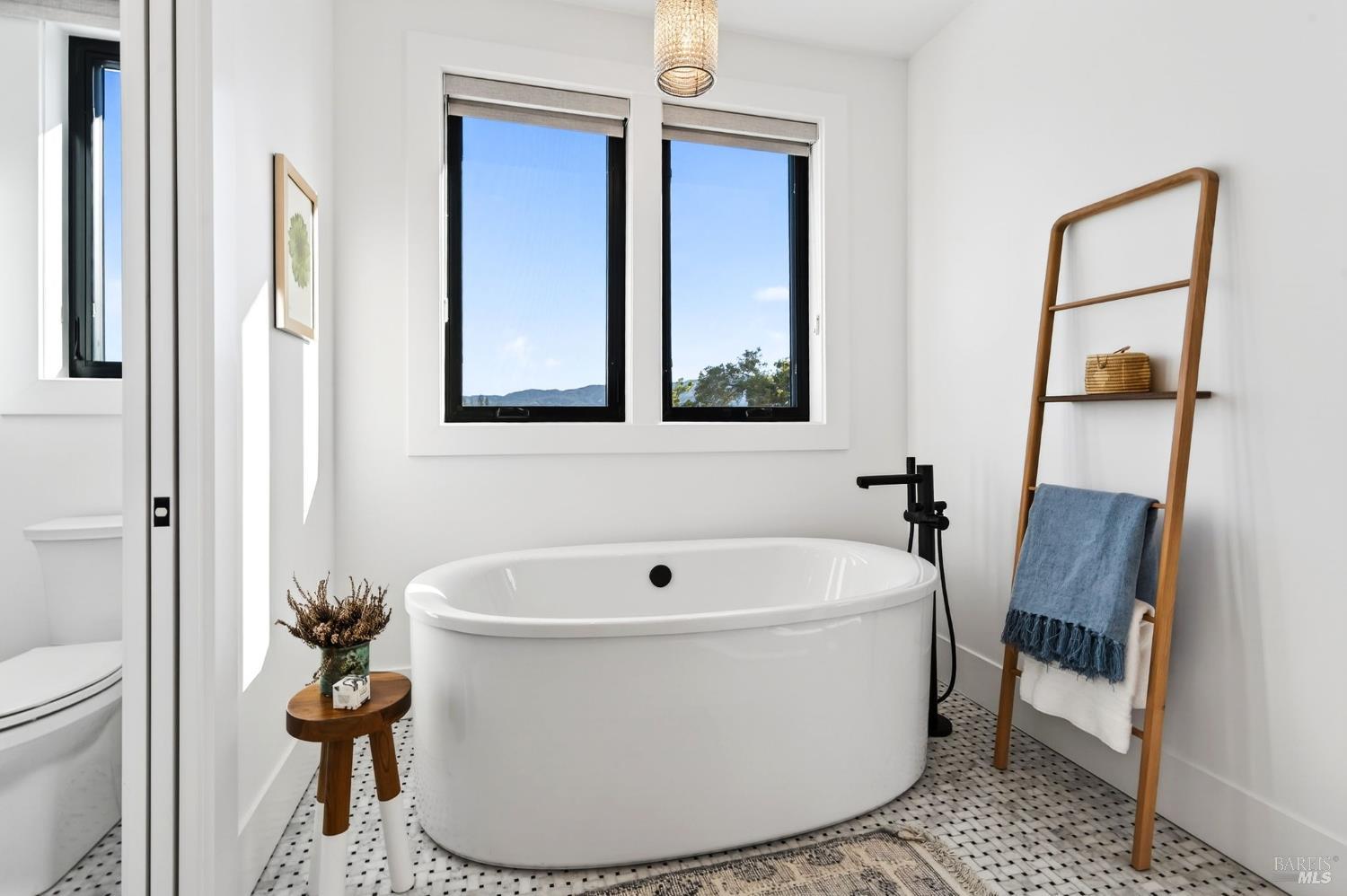 Detail Gallery Image 45 of 86 For 16 Upland Rd, Saint Helena,  CA 94574 - 4 Beds | 4/2 Baths