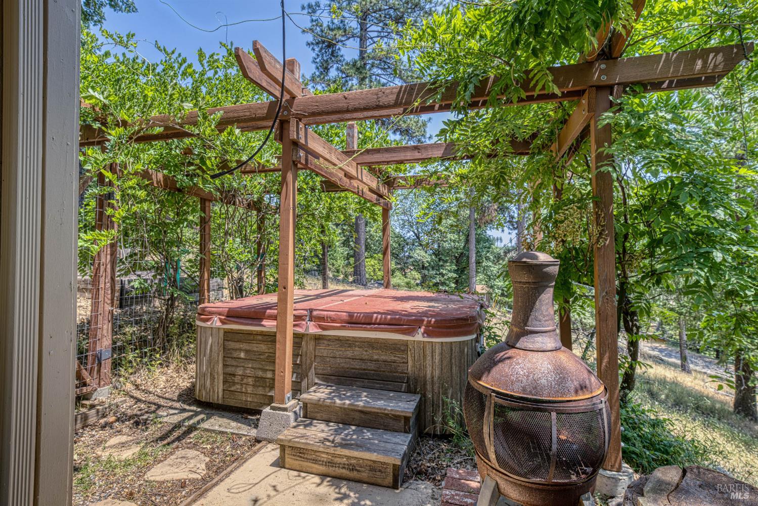 Detail Gallery Image 38 of 47 For 9591 Lassen Dr, Cobb,  CA 95426 - 3 Beds | 2 Baths