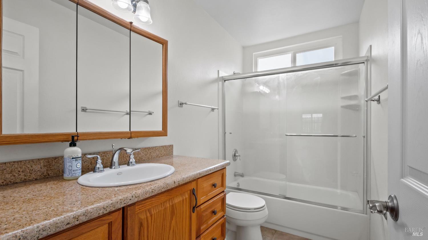 Detail Gallery Image 29 of 37 For 501 Asbury Ln, Fairfield,  CA 94533 - 3 Beds | 2 Baths