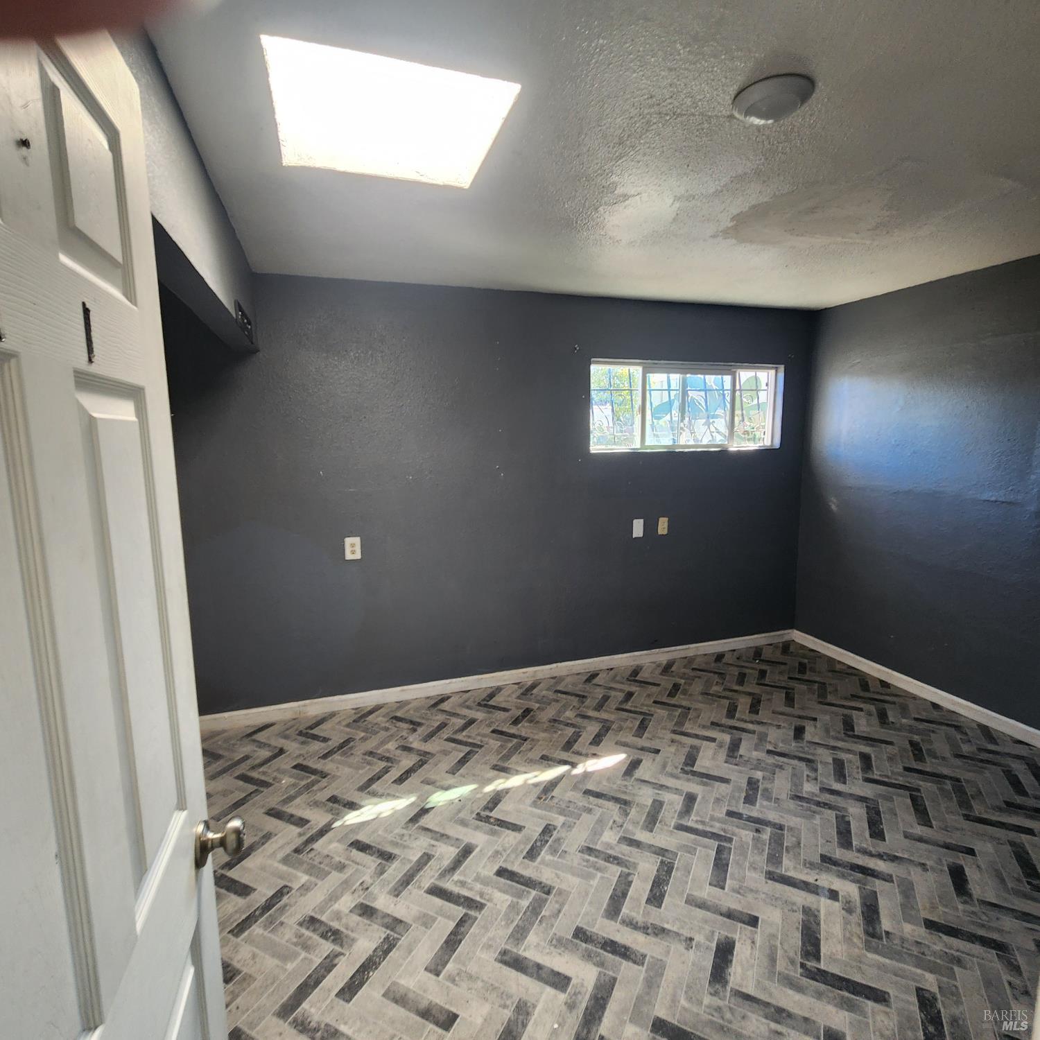 Detail Gallery Image 21 of 84 For 1749 Broadway St, Vallejo,  CA 94589 - – Beds | – Baths