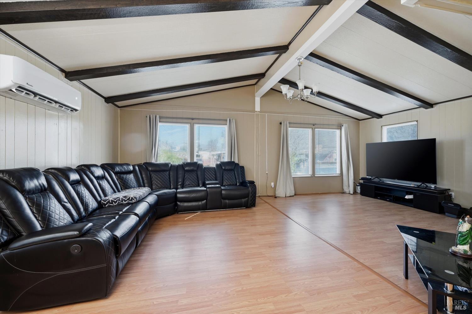 Detail Gallery Image 3 of 23 For 375 E Hwy 20 Unkn 18, Upper Lake,  CA 95485 - 2 Beds | 2 Baths