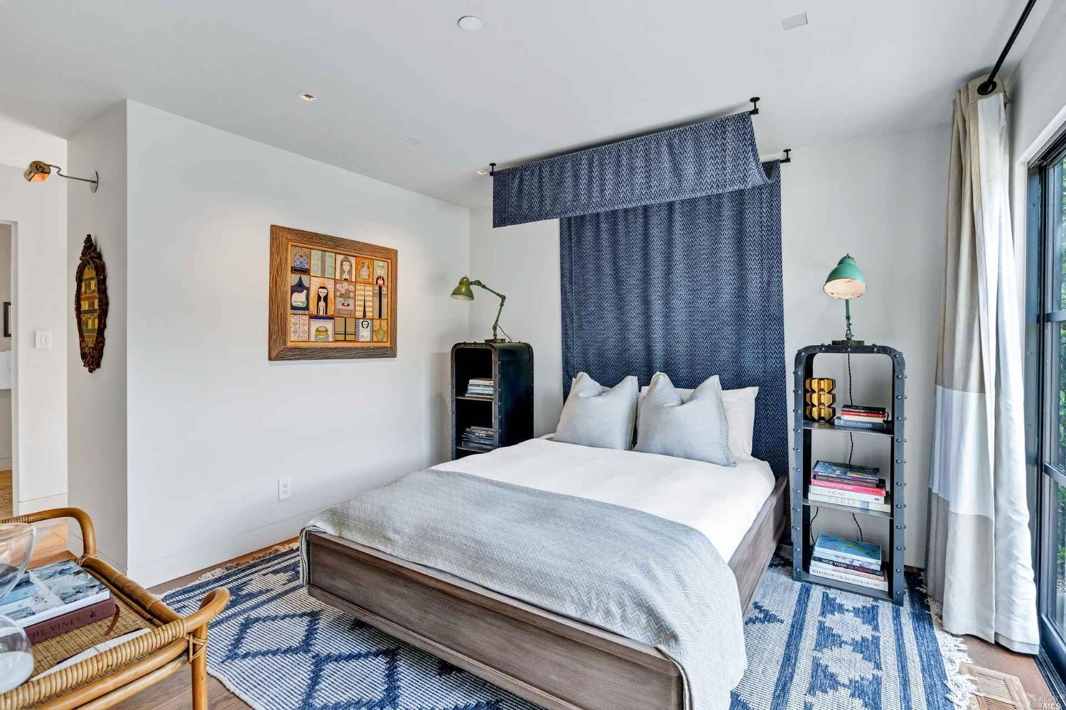 Detail Gallery Image 20 of 32 For 1005 Valley View St, Saint Helena,  CA 94574 - 2 Beds | 2/1 Baths