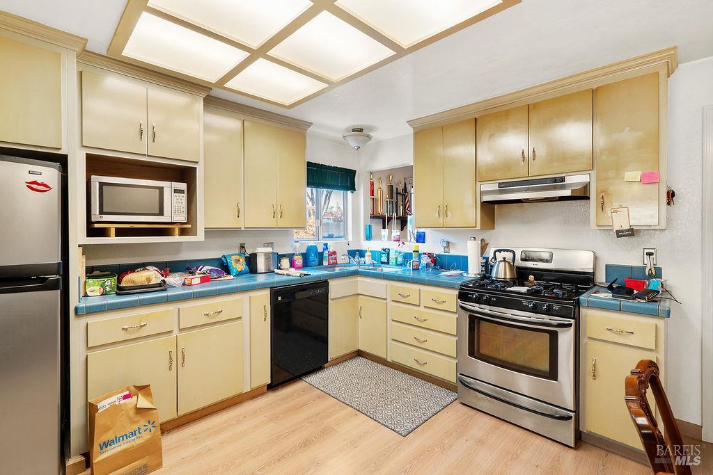 Detail Gallery Image 62 of 67 For 750 Pueblo Ave, Napa,  CA 94558 - 2 Beds | 1 Baths