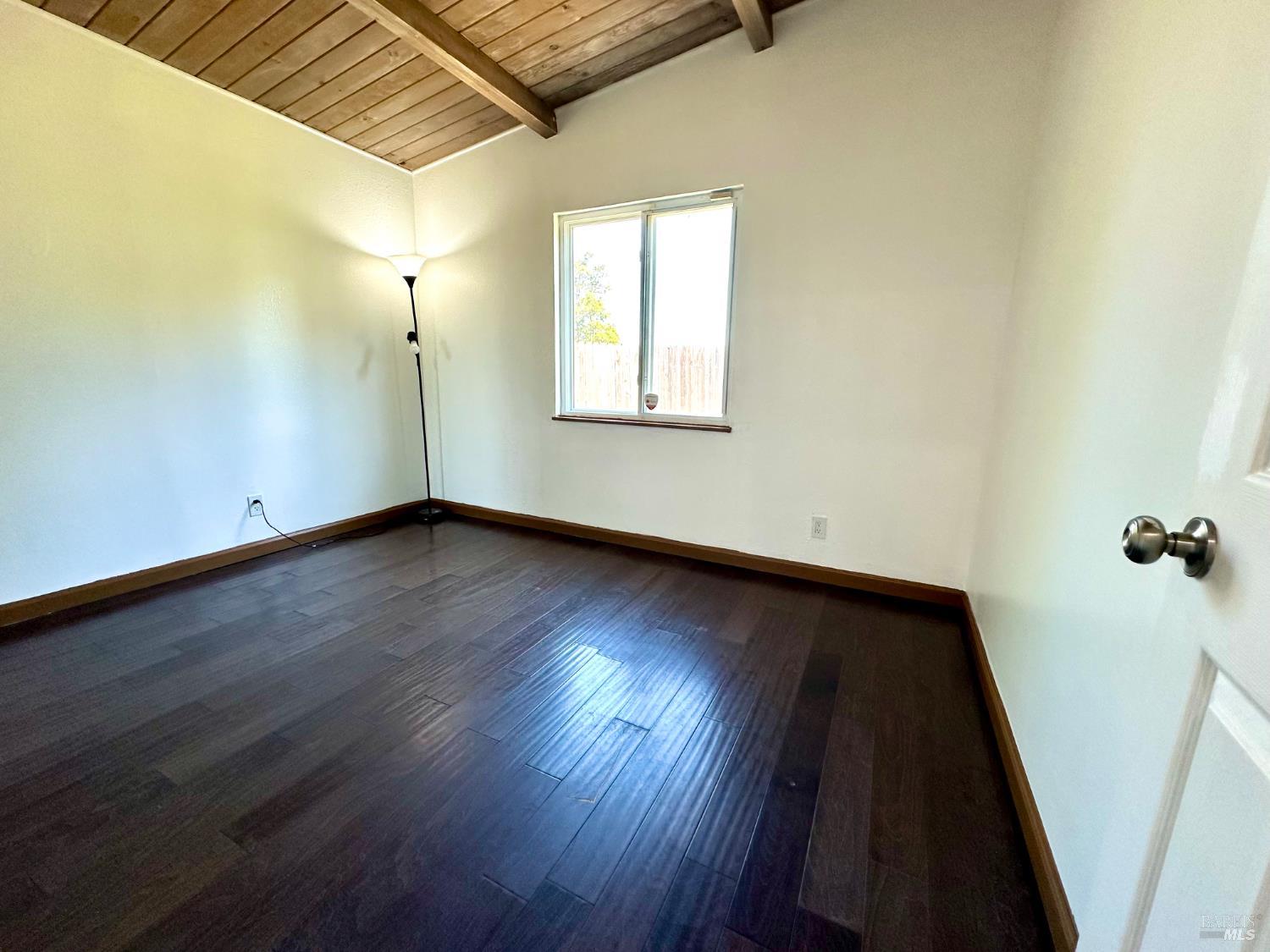 Detail Gallery Image 30 of 54 For 1111 Marionola Way, Pinole,  CA 94564 - 3 Beds | 1/1 Baths