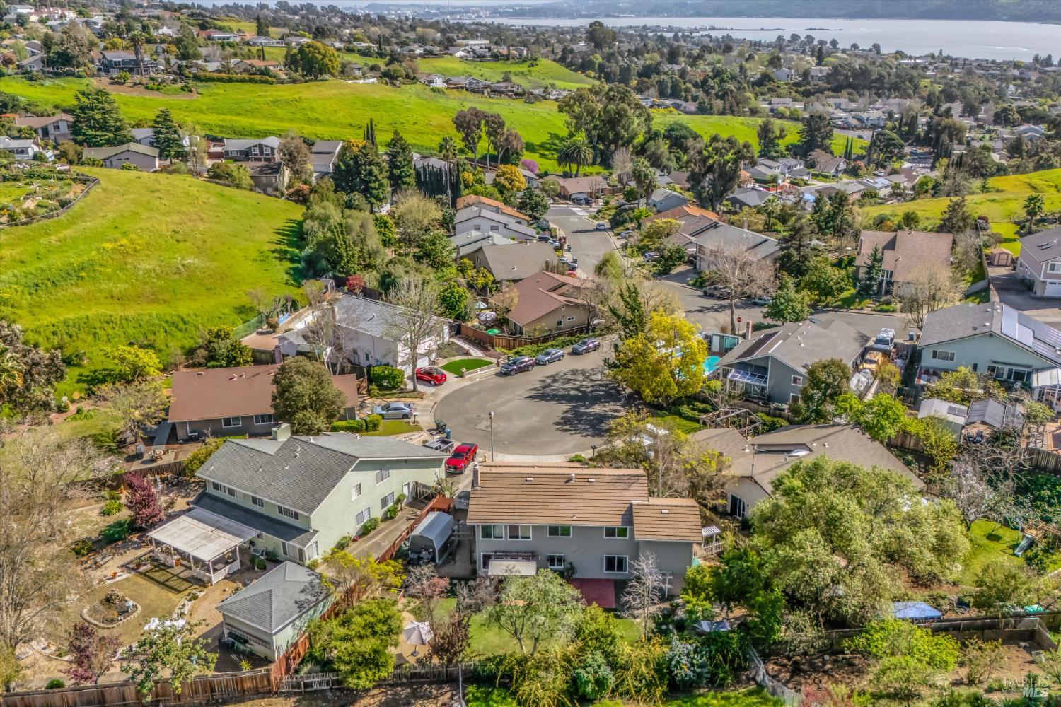 Detail Gallery Image 49 of 52 For 507 Union Ct, Benicia,  CA 94510 - 5 Beds | 3 Baths