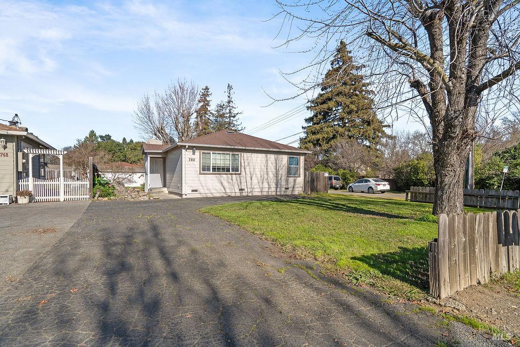 Detail Gallery Image 40 of 67 For 750 Pueblo Ave, Napa,  CA 94558 - 2 Beds | 1 Baths