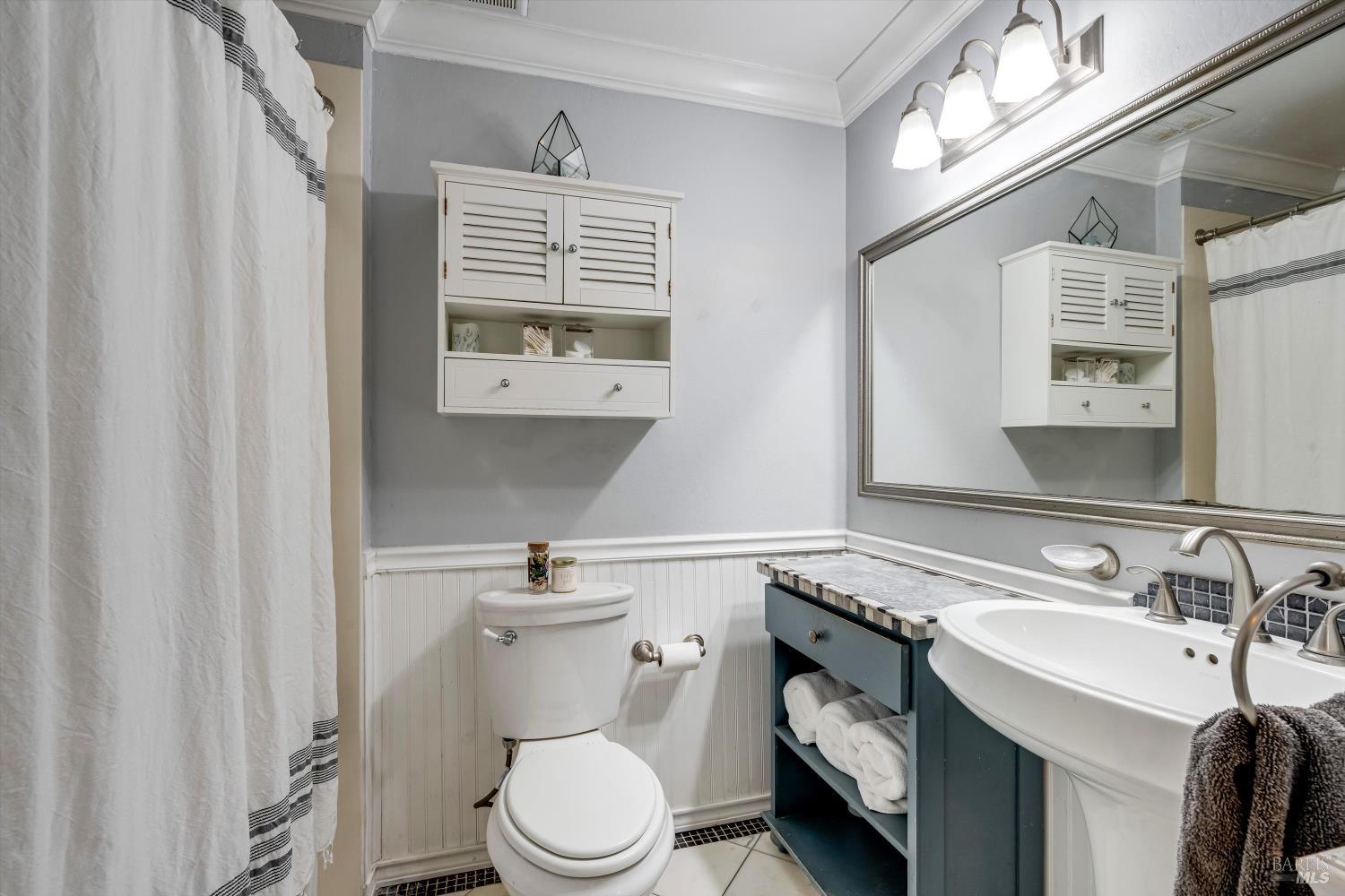 Detail Gallery Image 17 of 35 For 4423 Dove Ct, Napa,  CA 94558 - 3 Beds | 2 Baths