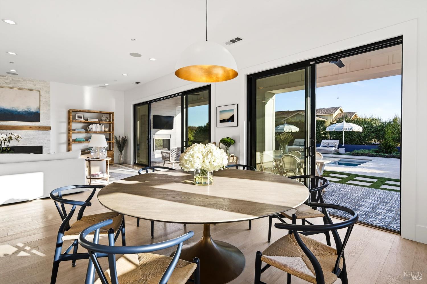 Detail Gallery Image 12 of 86 For 16 Upland Rd, Saint Helena,  CA 94574 - 4 Beds | 4/2 Baths