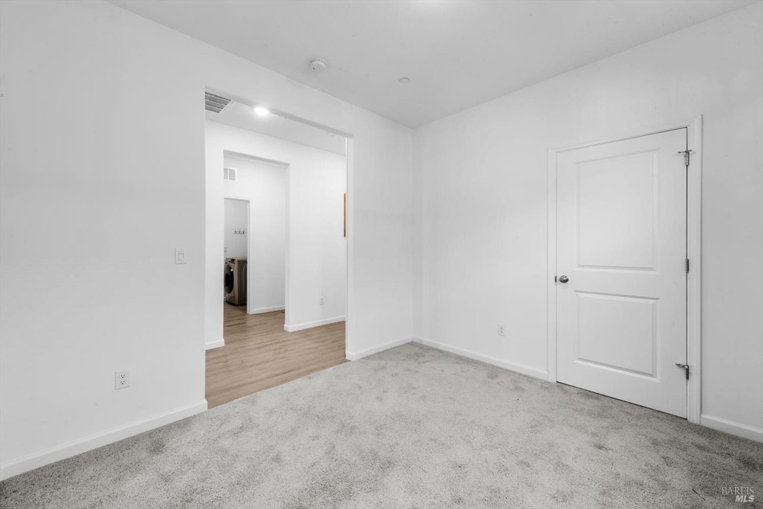 Detail Gallery Image 22 of 47 For 2130 Lark Way, Dixon,  CA 95620 - 3 Beds | 2 Baths