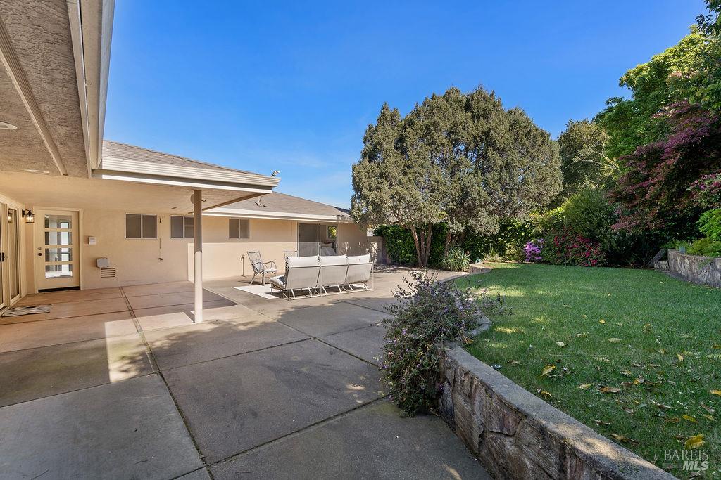 Detail Gallery Image 56 of 62 For 401 Valle Vista Ave, Vallejo,  CA 94590 - 4 Beds | 3 Baths