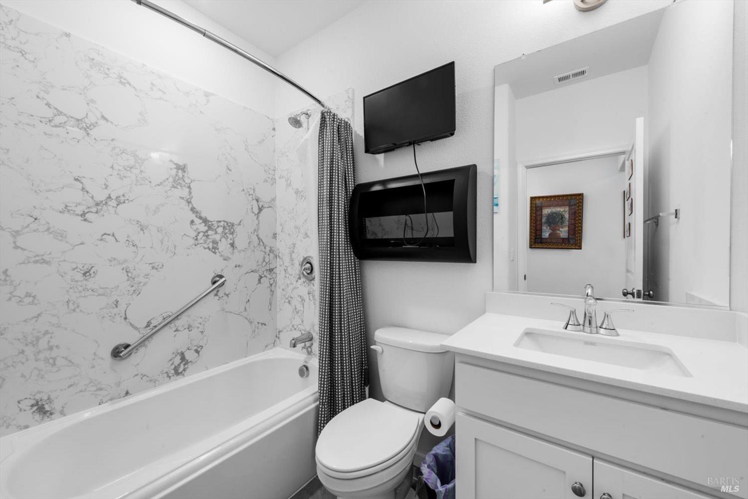 Detail Gallery Image 20 of 47 For 2130 Lark Way, Dixon,  CA 95620 - 3 Beds | 2 Baths