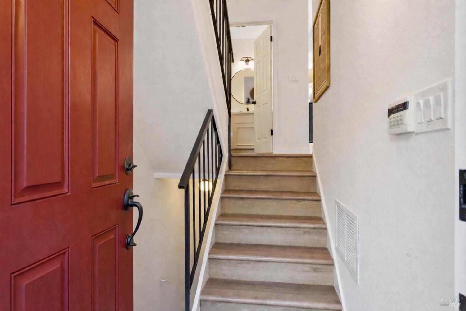 Detail Gallery Image 4 of 39 For 55 Corte Real Unkn #22,  Greenbrae,  CA 94904 - 3 Beds | 2/1 Baths