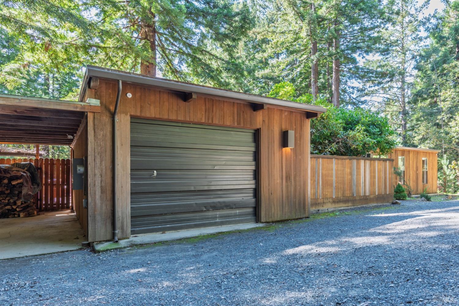 Detail Gallery Image 3 of 36 For 38320 Ocean Ridge Dr, Gualala,  CA 95445 - 2 Beds | 2 Baths