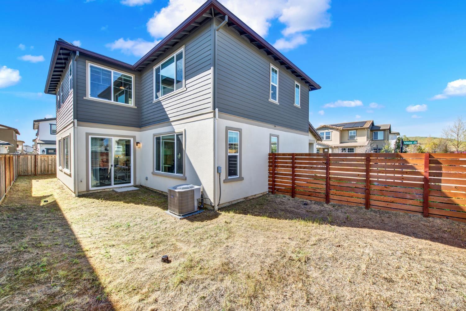 Detail Gallery Image 49 of 61 For 2432 Artisan Way, Fairfield,  CA 94533 - 4 Beds | 2/1 Baths