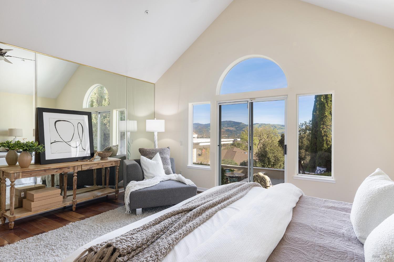 Detail Gallery Image 4 of 77 For 42 Clement Ct, Napa,  CA 94558 - 3 Beds | 2/1 Baths