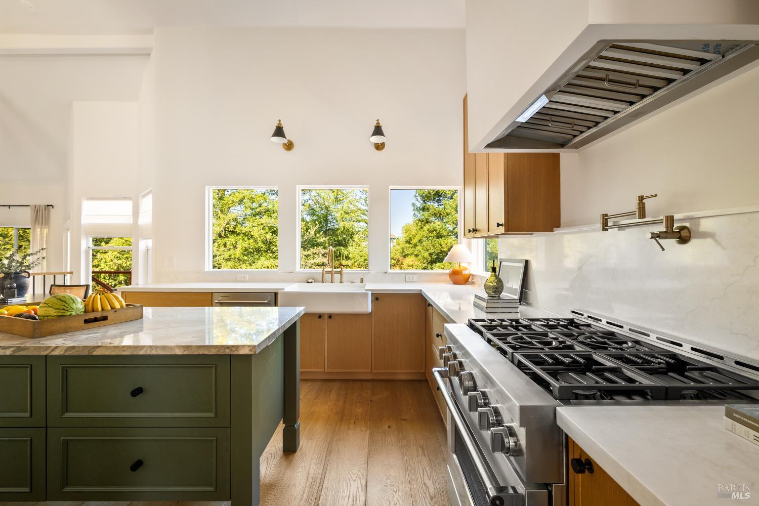 Detail Gallery Image 23 of 97 For 267 Alta Mira Dr, Vacaville,  CA 95688 - 4 Beds | 3 Baths