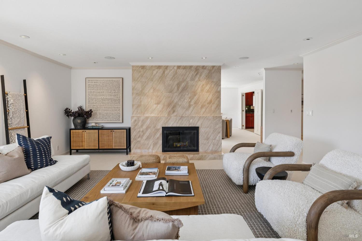 Detail Gallery Image 3 of 41 For 175 Upper via Casitas Unkn #26,  Greenbrae,  CA 94904 - 4 Beds | 2/1 Baths